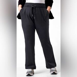 Athleta Balance Flare stretch Pants black Size 10​​​​​​